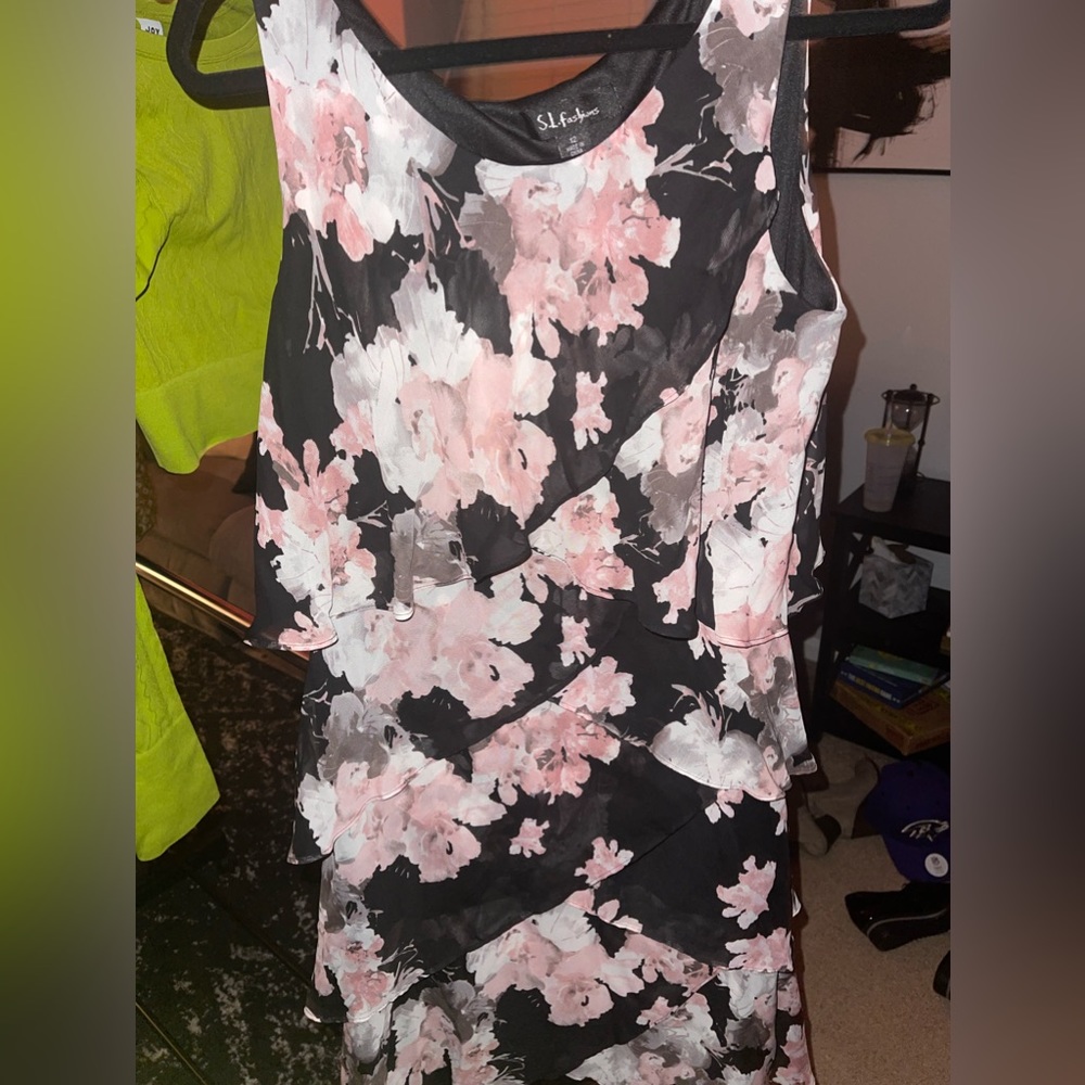 Preloved S.L Fashions Floral layered flirty dress~ Sz 12